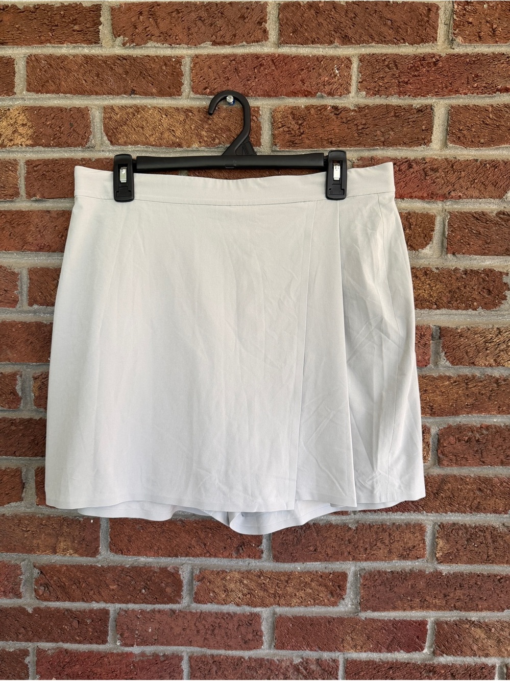 Athleta Skort * Light Gray.  Size 12